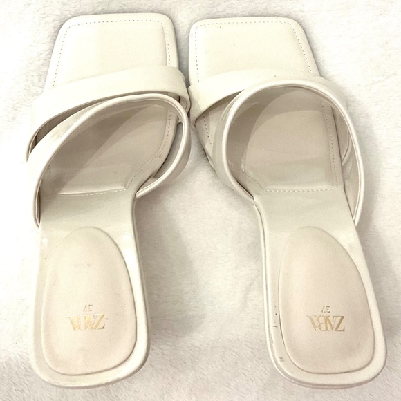 Zara  White Open Toe Square Padded  Dressy High Heel Sandals Size US7/EU37 - Picture 14 of 16